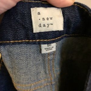 a new day Jeans - A New Day Tapered High Waist Mom Jeans SZ 10 a new day Jeans - A New Day Tapered High Waist Mom Jeans SZ 10